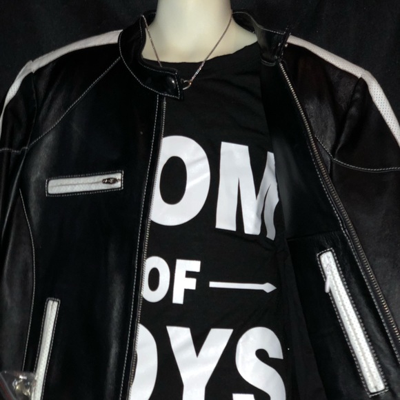 Bebe Genuine Leather - Picture 3 of 8